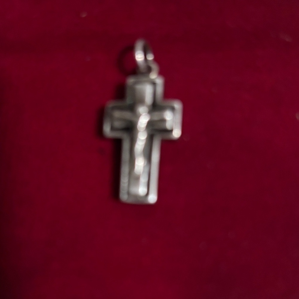 Elegant Silver Cross Necklace